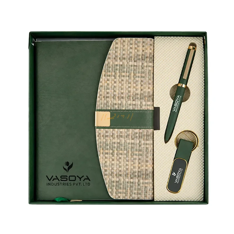 The Evergreen Executive Trio – Premium Notebook, Metal Pen & Keychain Gift Set