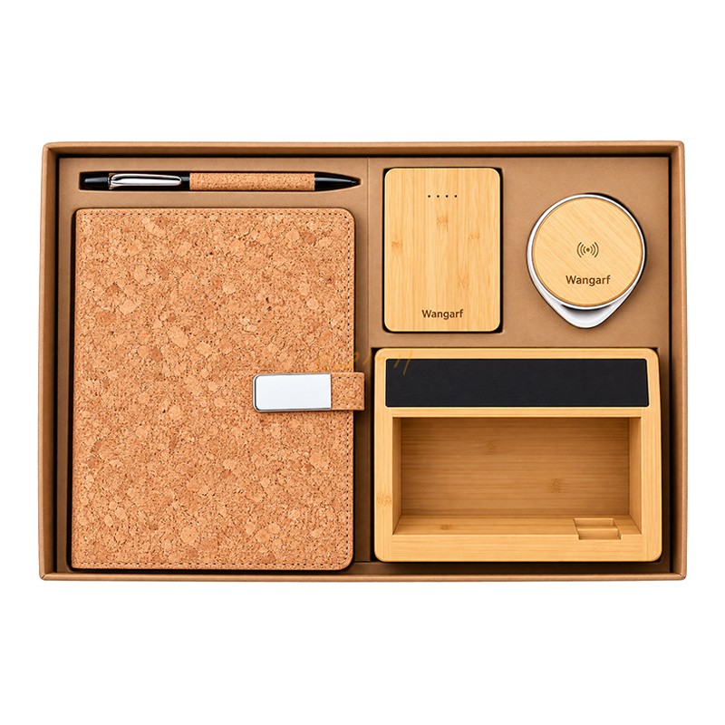 EcoDesk ChargeHub 5-in-1 Premium Corporate Gift Set
